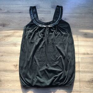 5/$15 Liz Lange‎ Maternity tank top embroidered